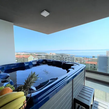 Lux Penthouse Panoramic View With Jacuzzi Apartment Makarska Exterior photo