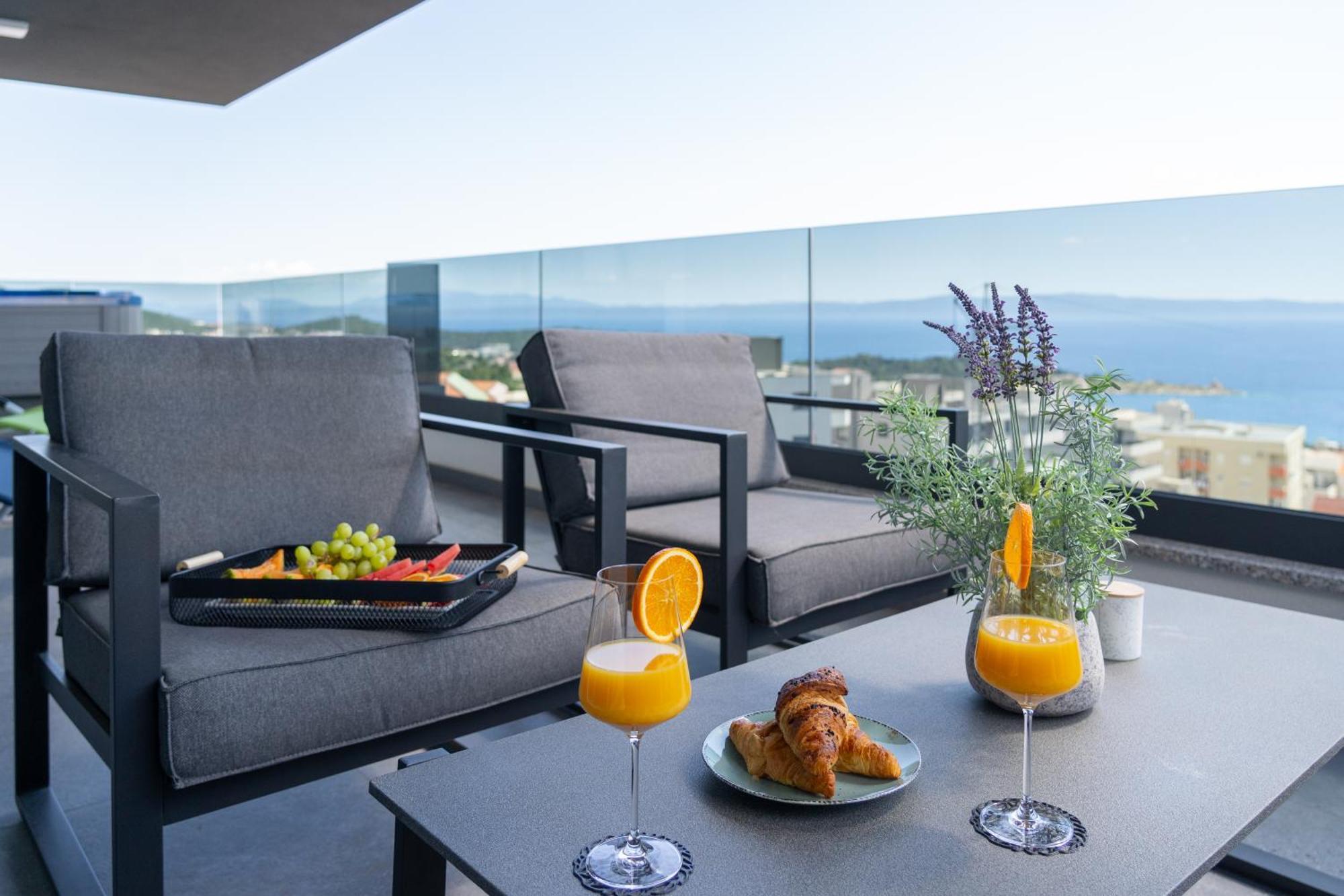 Lux Penthouse Panoramic View With Jacuzzi Apartment