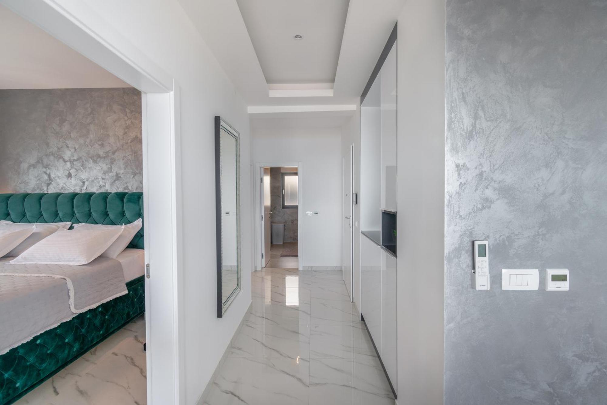 Lux Penthouse Panoramic View With Jacuzzi Apartment