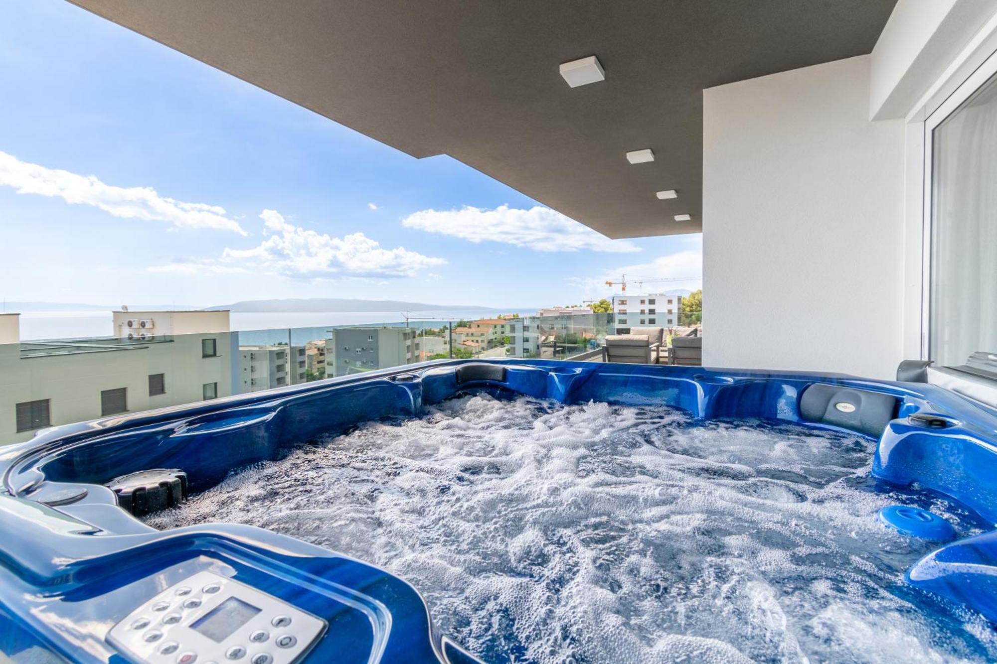 Lux Penthouse Panoramic View With Jacuzzi * Makarska